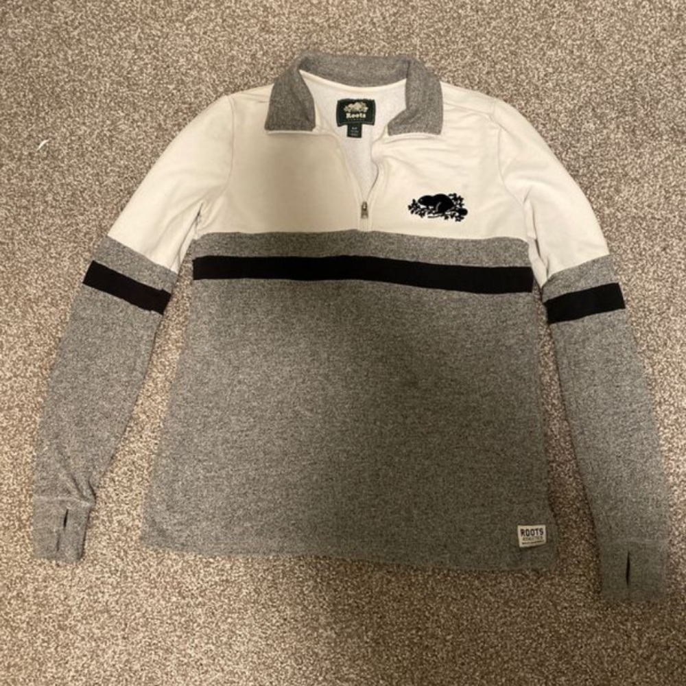 Roots: 1/4 zip sweatshirt